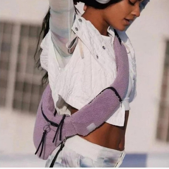 Free People Overacheiver Lilac Purle Sherpa Sling Bag - Picture 4 of 7